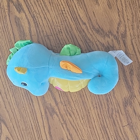 Fisher Price Soothe & Glow Seahorse - Picture 2 of 4